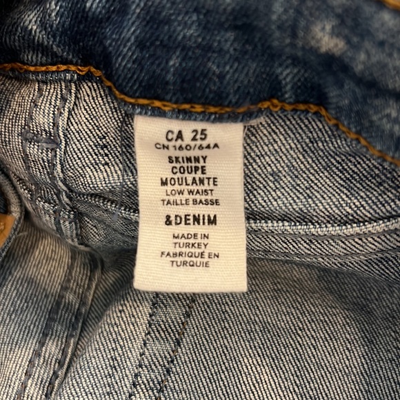 & Denim, Size 25, skinny low waste, distressed - Picture 3 of 3